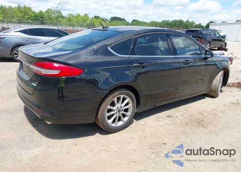 2017 Ford Fusion Se z USA, uszkodzony, nr VIN 3FA6P0HD7HR261897
